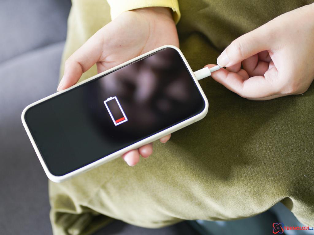 Şarj Canavarları: Samsung'un En Uzun Şarj Süreli Modelleri