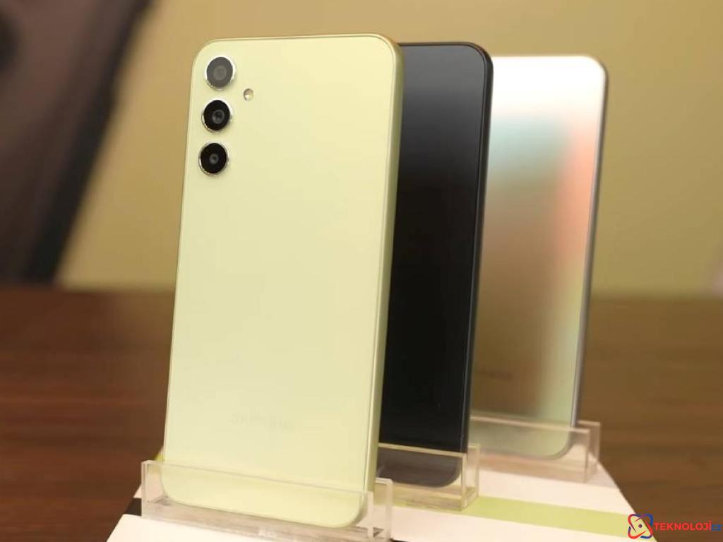 Samsung Şaka Gibi Devam Ediyor: Galaxy A34 ve S25 Edge'de Neler Oluyor?