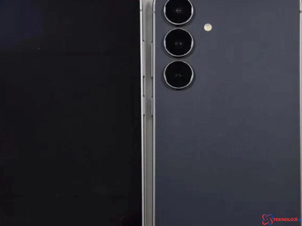 Galaxy S25 FE: Bütçe Dostu Amiral Gemisi Kardeşimiz Geliyor!