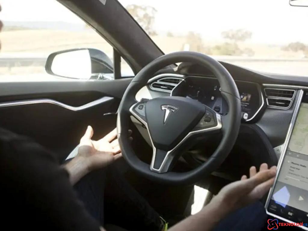Tesla Autopilot Davasında Jüri, Şirketi Kısmen Kusurlu Buldu