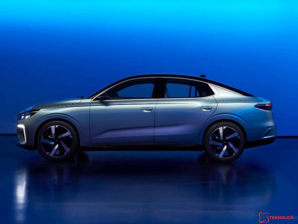 Togg T10F: Türkiye'nin Yeni Elektrikli Sedanı ile 623 Km Menzil Deneyimi