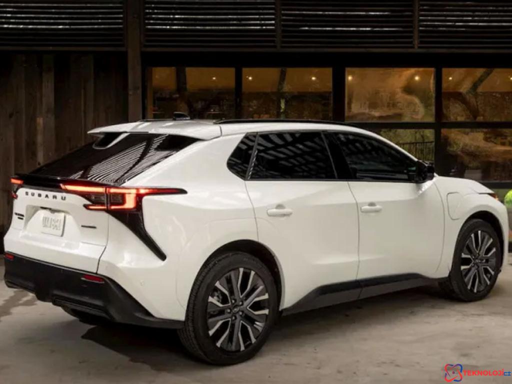 2026 Subaru Solterra EV: Yenilenen Özellikler ve Fiyatı Açıklandı
