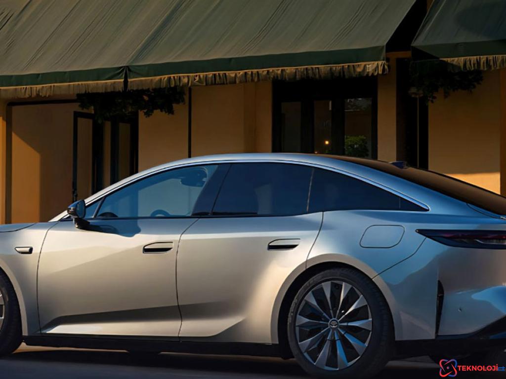 Toyota'nın Çin İnovasyonu: bZ7 ile Huawei ve Xiaomi İş Birliği